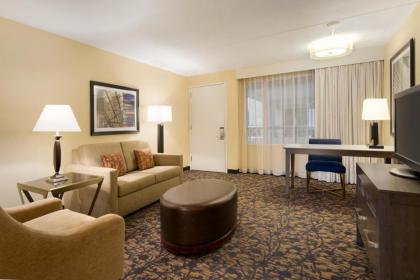 Embassy Suites by Hilton Boston/Waltham